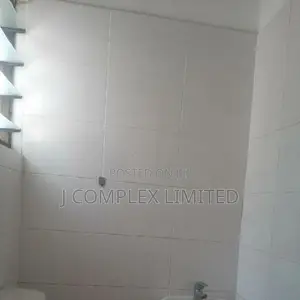 4bdrm House in Trade Fair for rent
