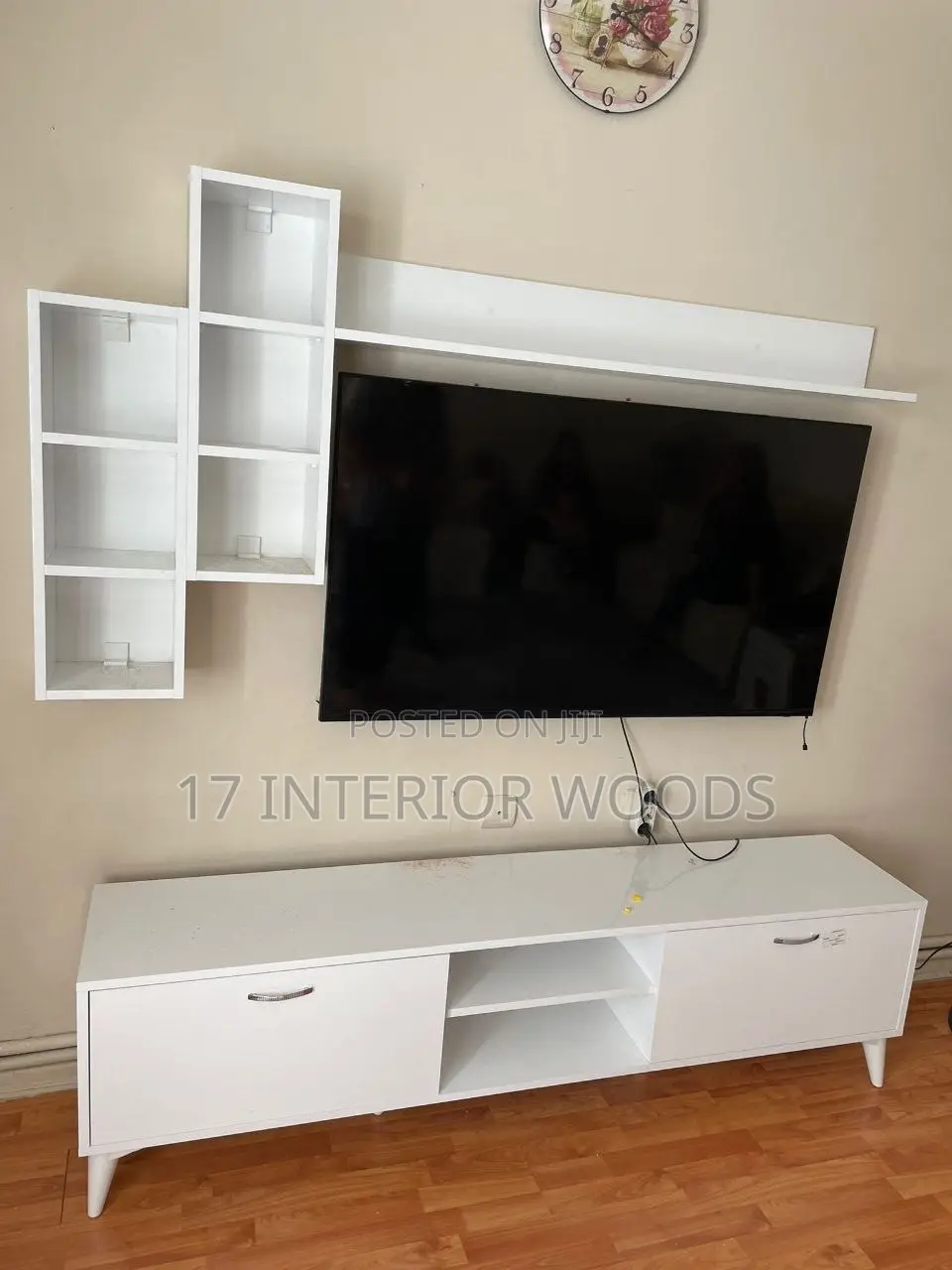 Tv Consoles