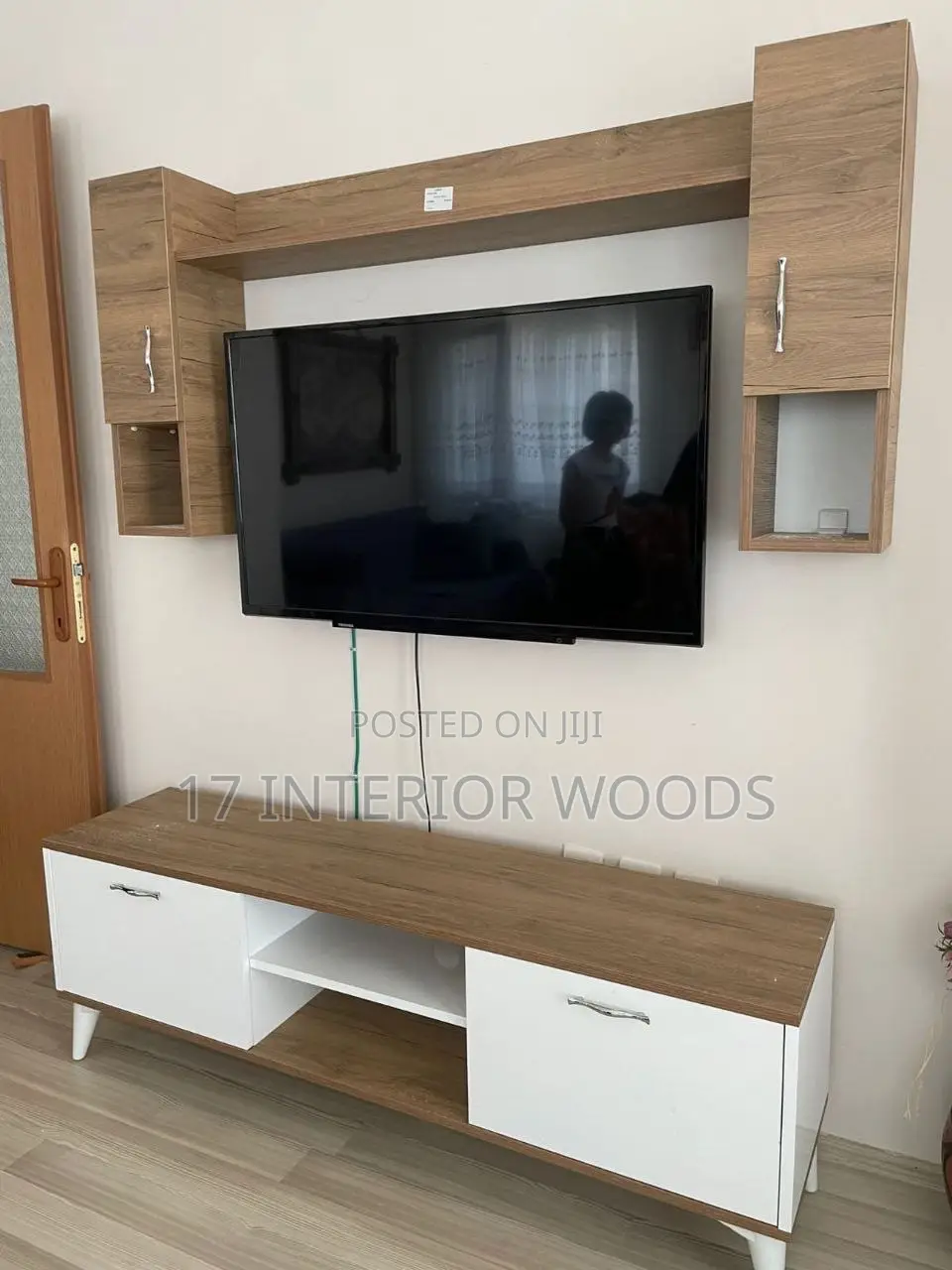 Tv Consoles