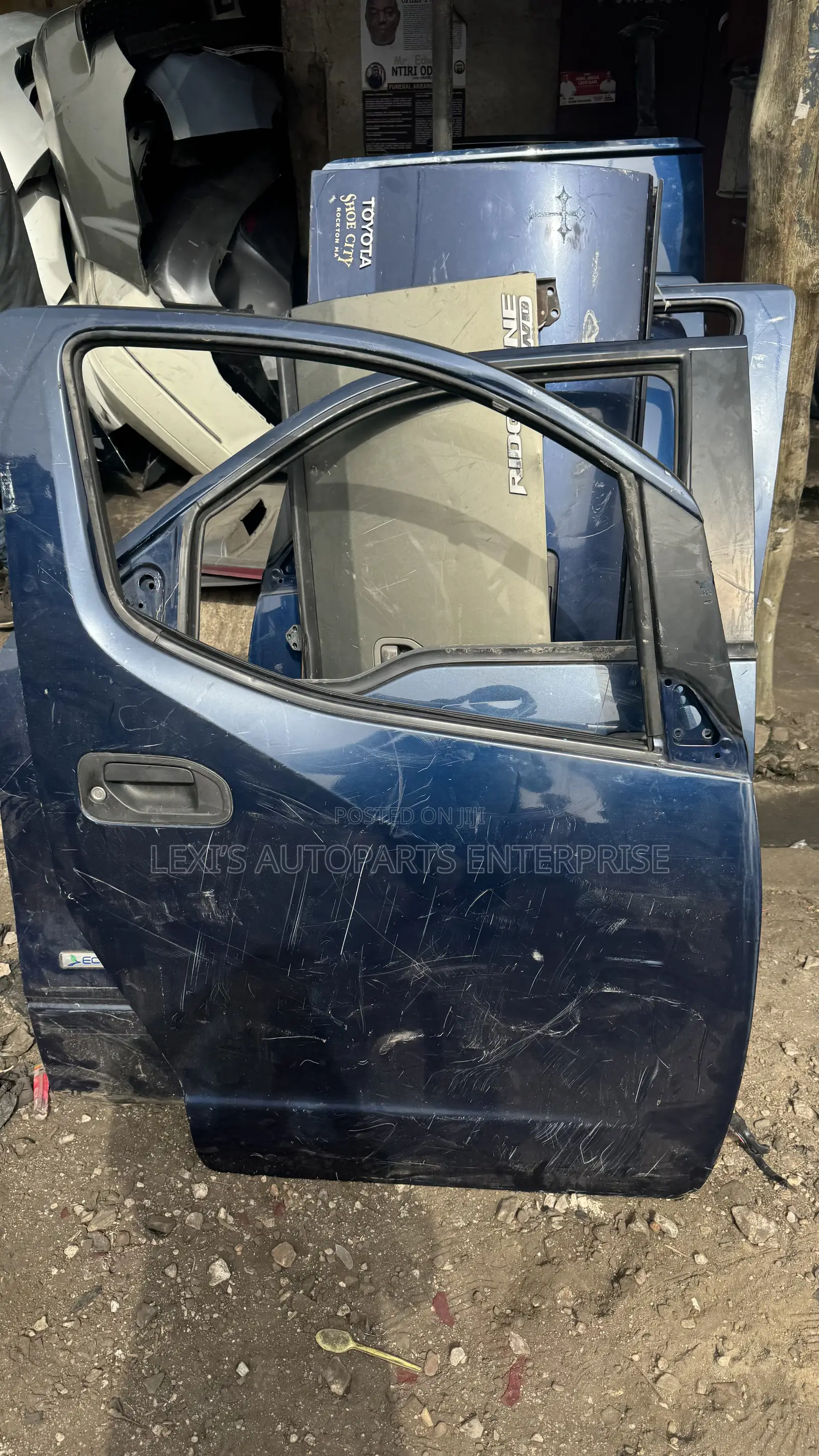 Nissan Nv 200 Doors And Boot Available