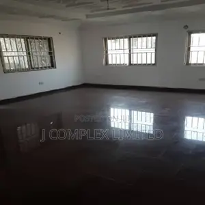 4bdrm House in Trade Fair for sale