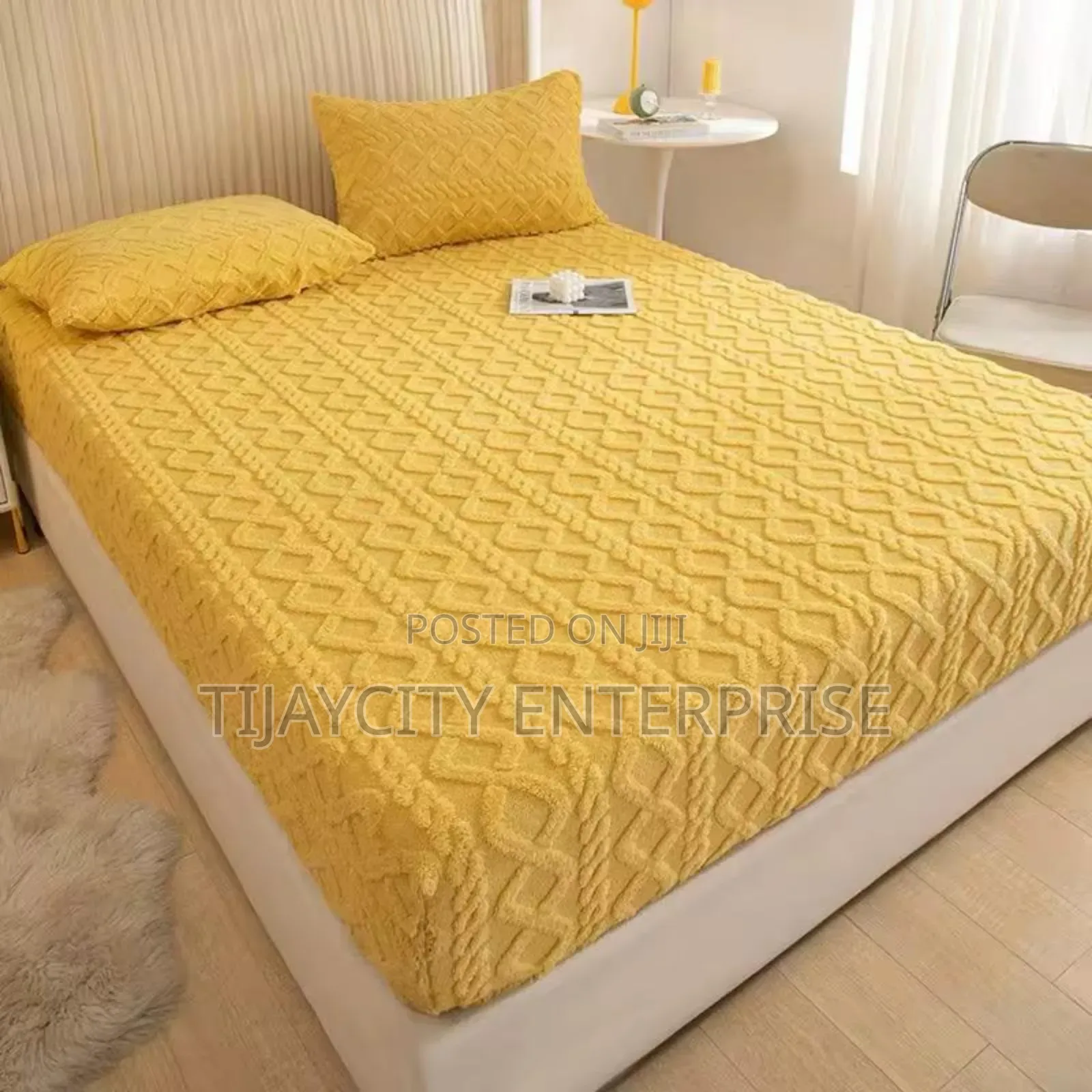 Fluffy Bedcover