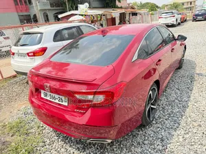 Honda Accord Sport (2.0L 4cyl Turbo 10A) 2019 Red