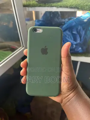 New Apple iPhone 6s 16 GB Silver