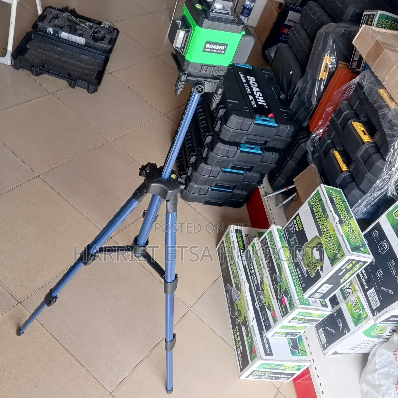 Brand New Boashi Laser Level From Italy,Two Batteries(Best Brand)