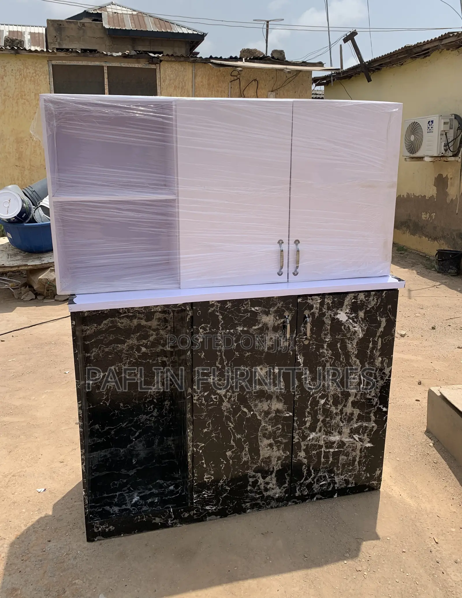 Quality Kitchen Cabinets Top and Down