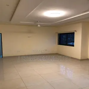 5bdrm House in Trade Fair for sale
