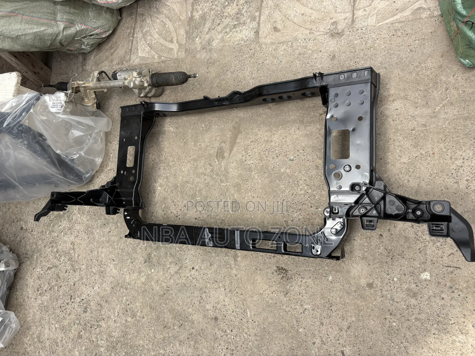 Hyundai Tucson 2016-20 Radiator Support