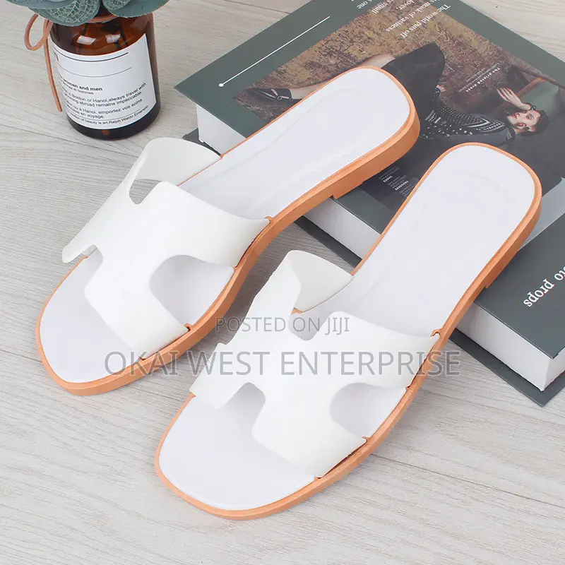 Chic Summer Cross-Band Slippers for Women ( Rubber Based)