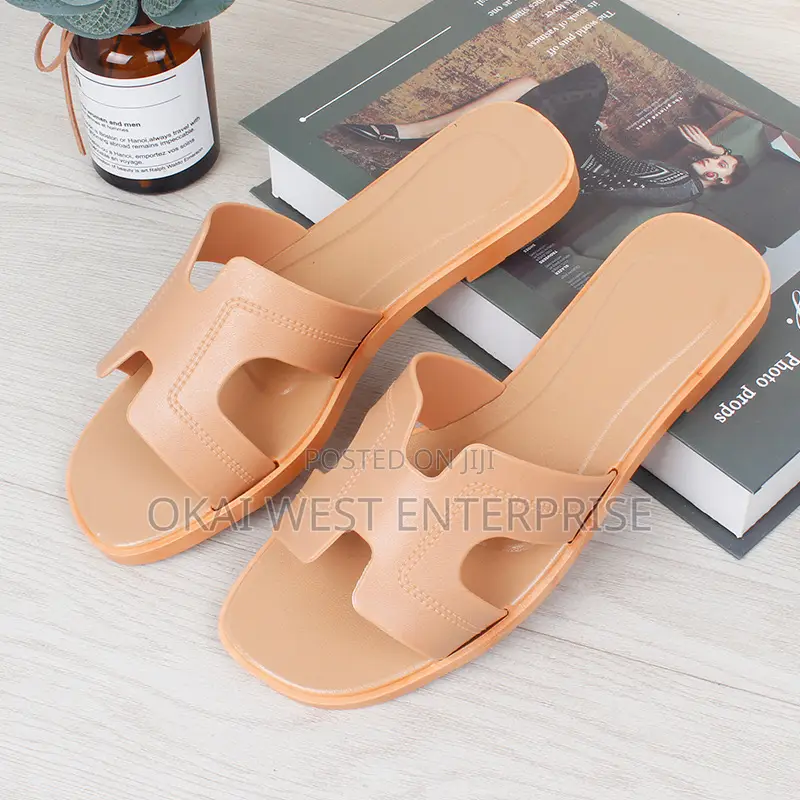 Chic Summer Cross-Band Slippers for Women ( Rubber Based)