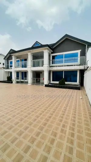 6bdrm House in Hometrust Properties, Tesano for rent