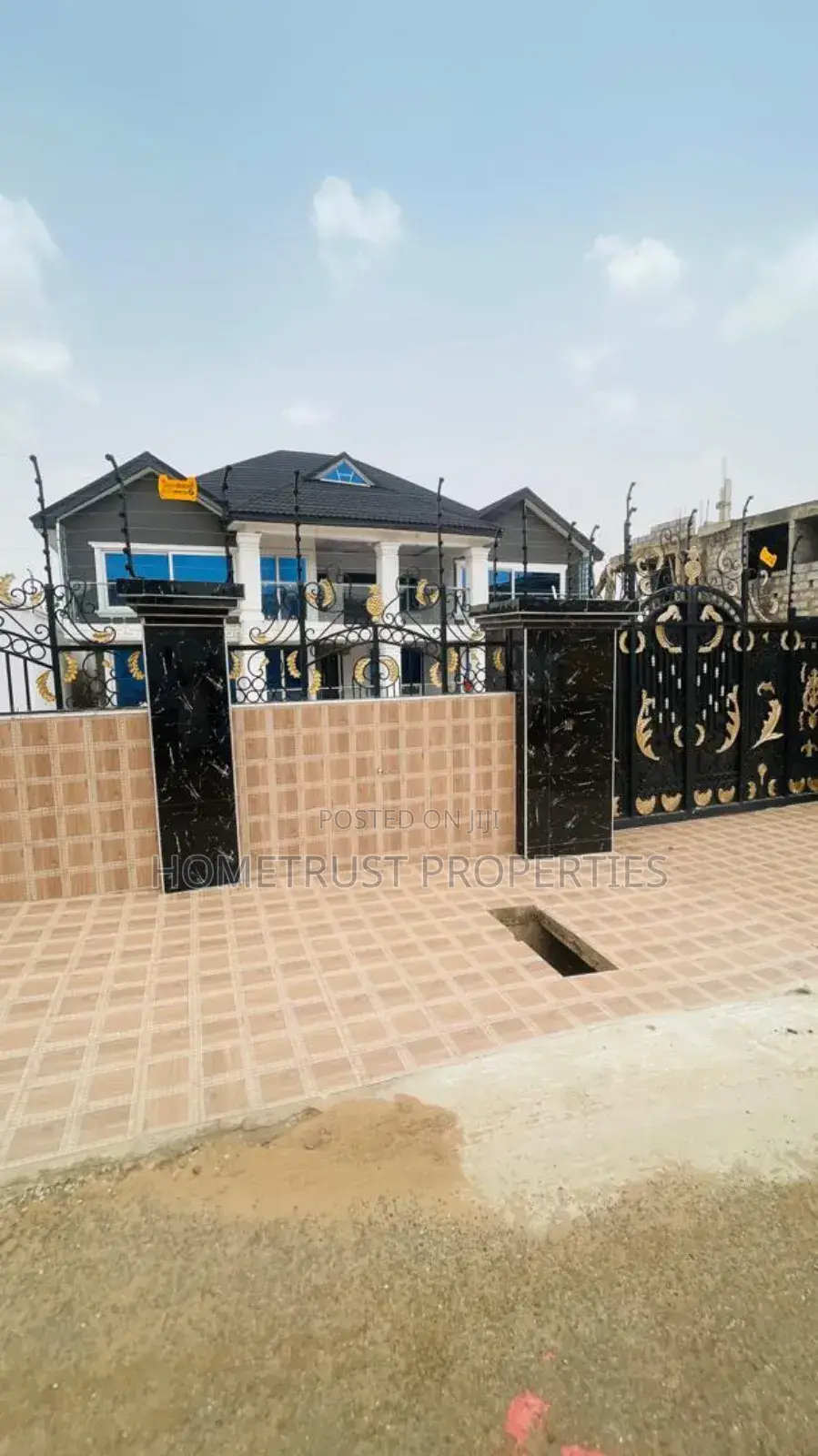 6bdrm House in Hometrust Properties, Tesano for rent