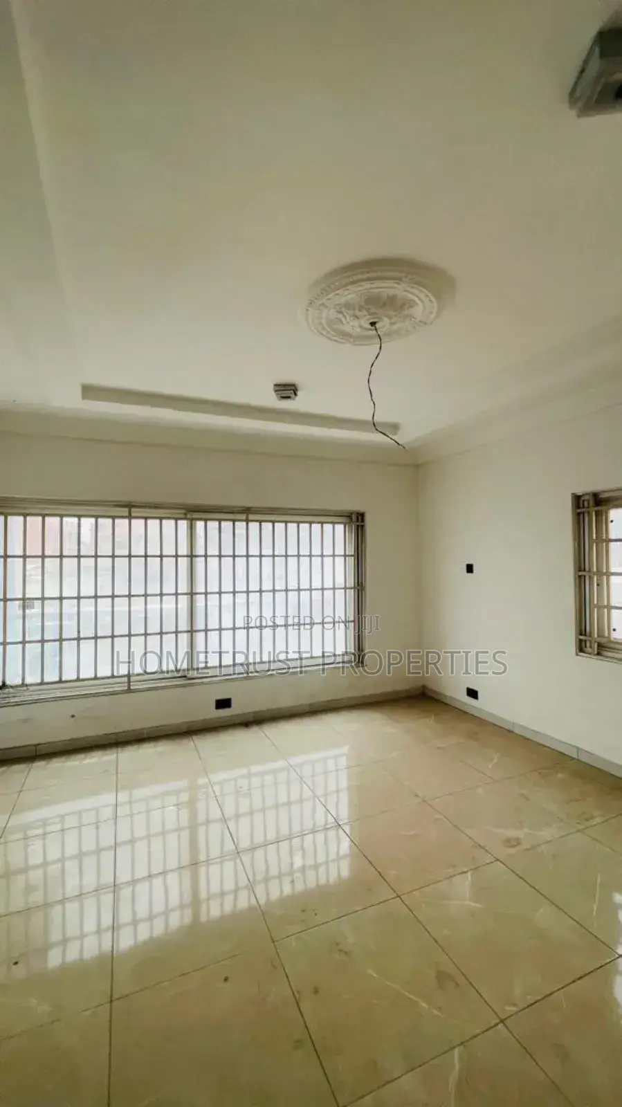 6bdrm House in Hometrust Properties, Tesano for rent