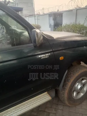 Toyota Hilux 2.5 Cab 2005 Blue