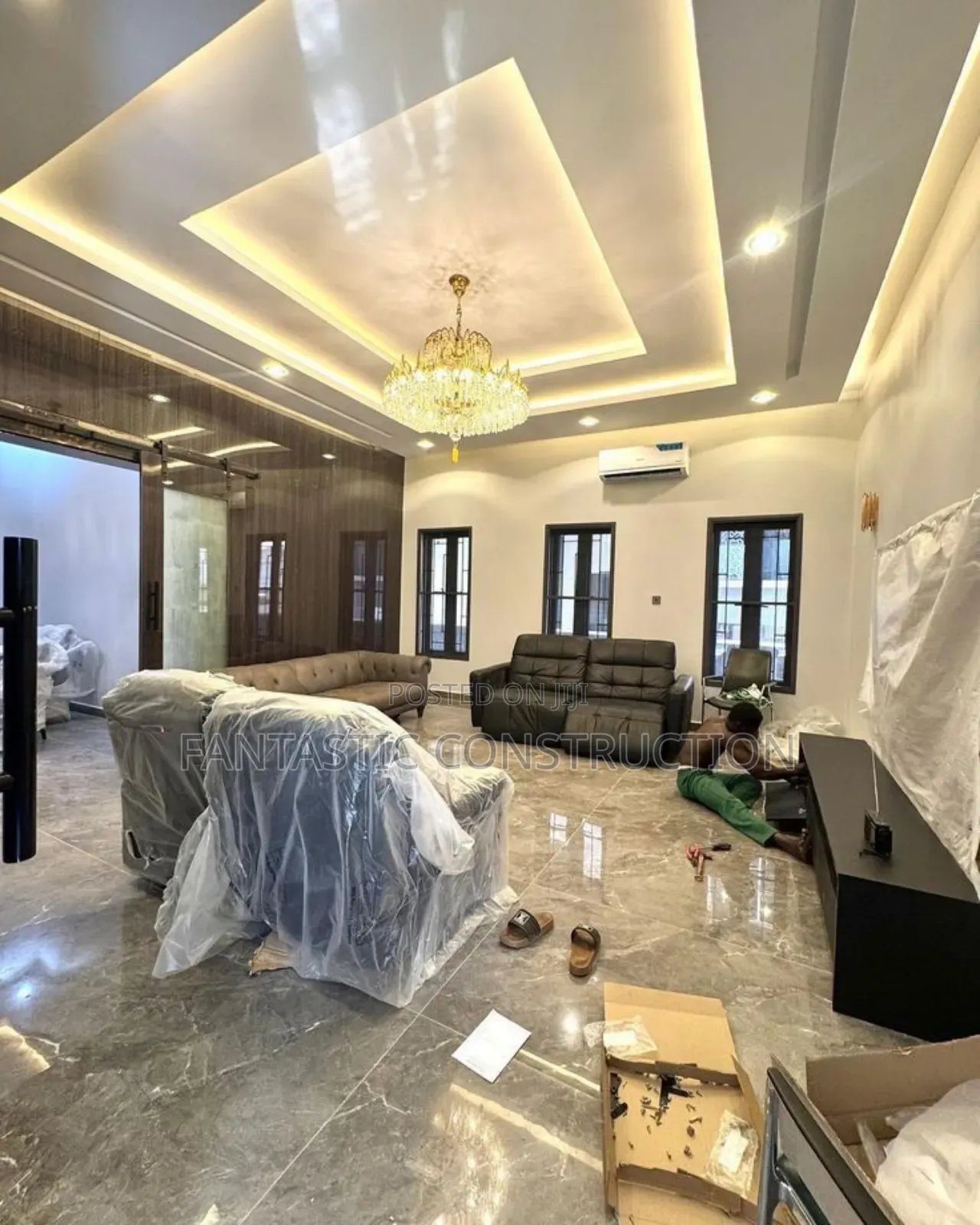 Graffitor Paint, Painting, Wall Skimming and Plasterboard