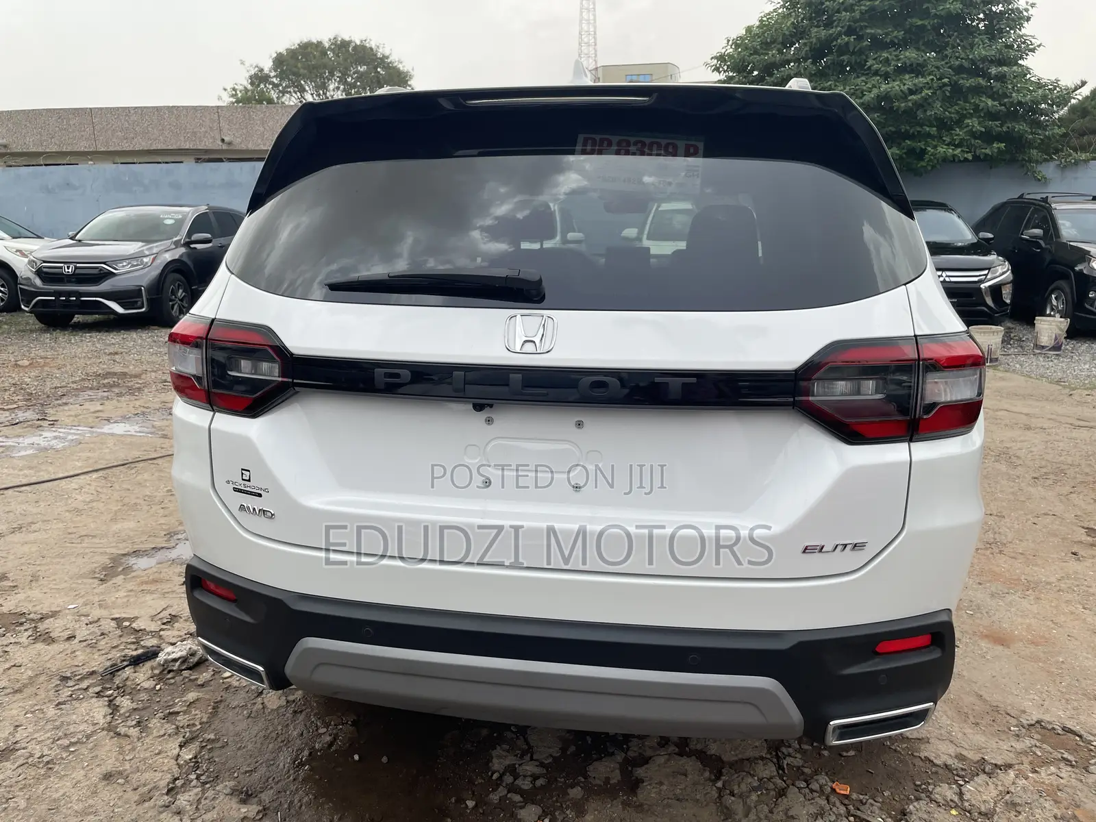 Honda Pilot Elite AWD 2024 White
