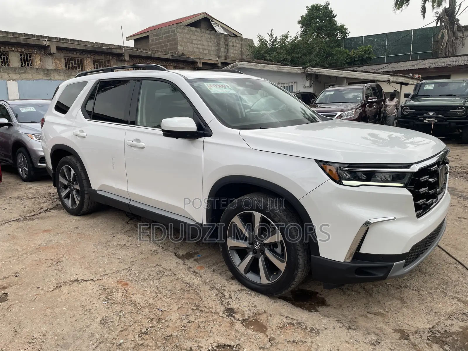 Honda Pilot Elite AWD 2024 White