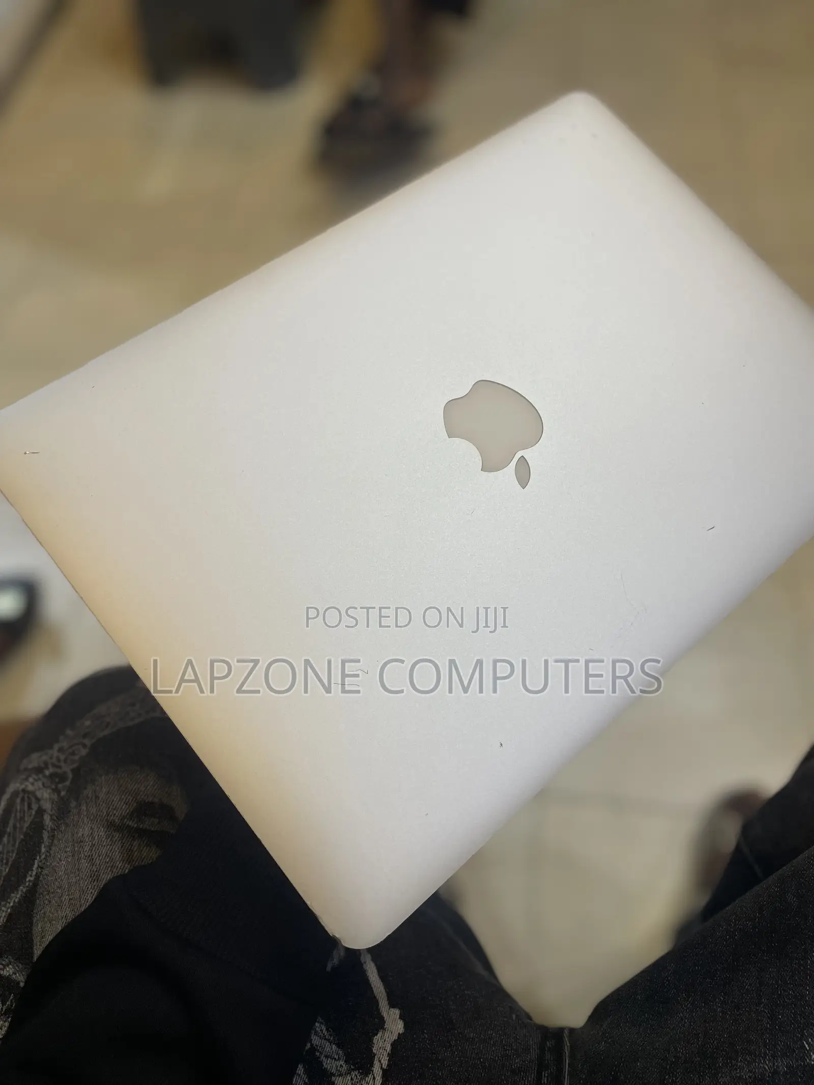 Laptop Apple MacBook Air 2017 8GB Intel Core i5 SSD 256GB