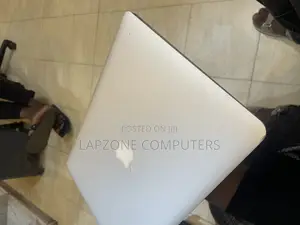 Laptop Apple MacBook Air 2017 8GB Intel Core i5 SSD 256GB
