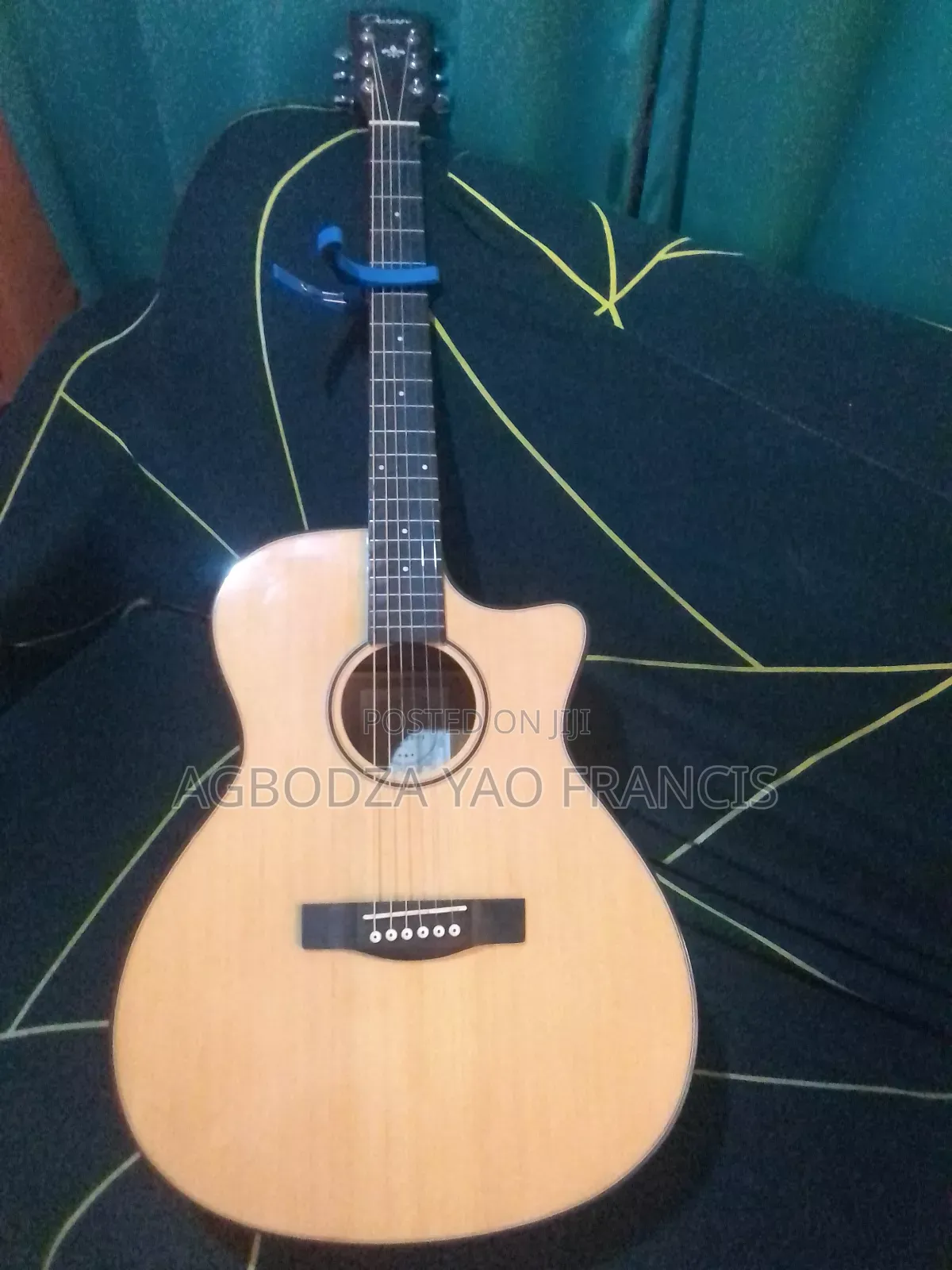 Acoustic Guitar