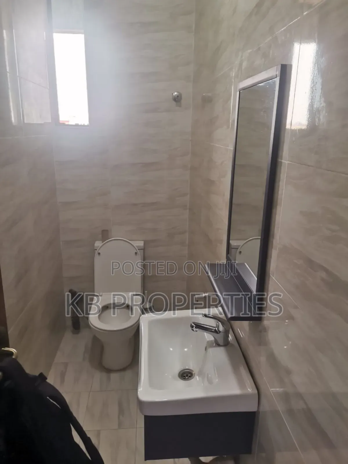 2bdrm Apartment in Kb Properties, Spintex for rent