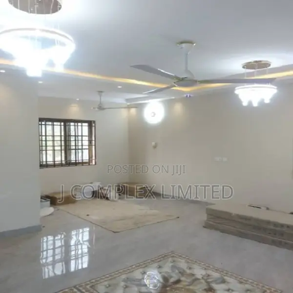 3bdrm Apartment in Prisons School Area for rent