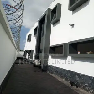 3bdrm Apartment in Prisons School Area for rent