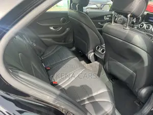 Mercedes-Benz C300 Base 4Matic Sedan AWD (2.0L 4cyl 7A) 2016 Black