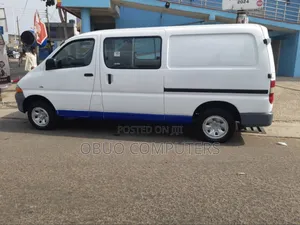 Toyota HiAce 2012 White