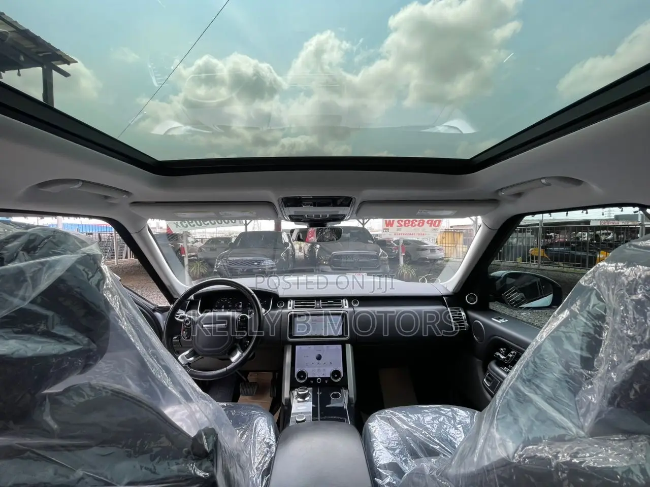 Land Rover Range Rover Vogue 2019 White