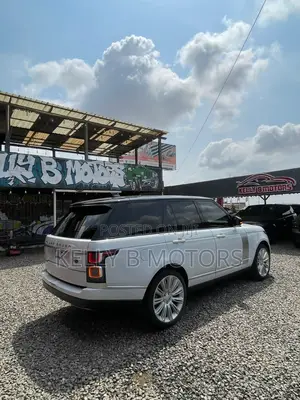 Land Rover Range Rover Vogue 2019 White
