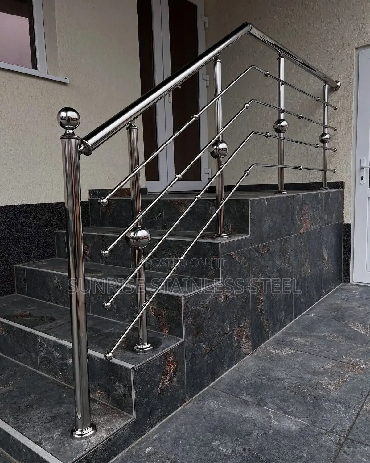 Stainless Frameless Staircase Design