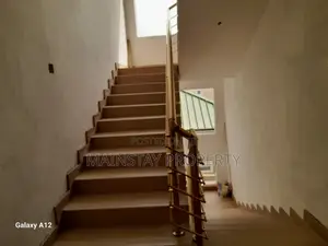 2bdrm Apartment in Mainstay Estates, Airport Residential Area for rent