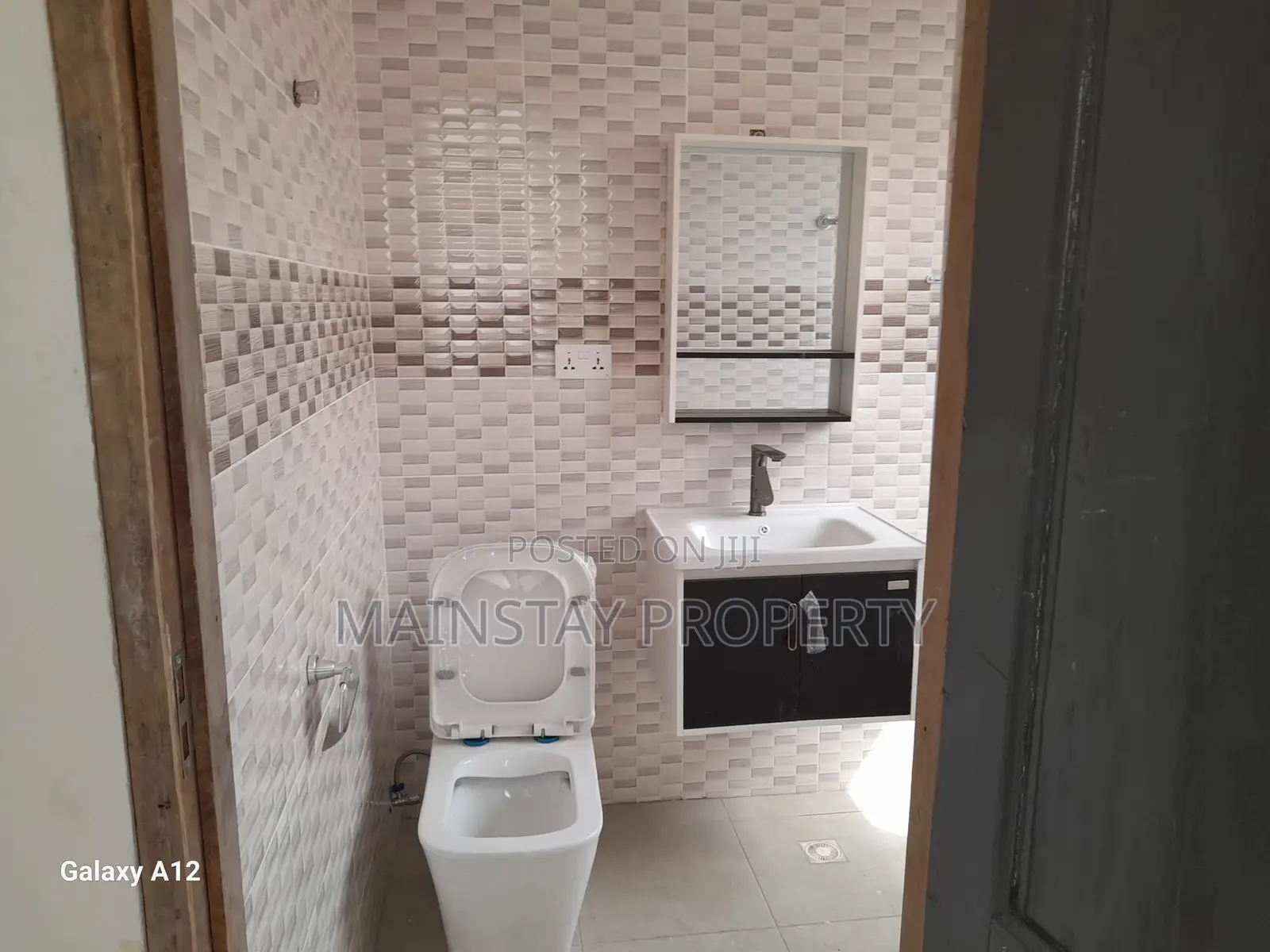 2bdrm Apartment in Mainstay Estates, Airport Residential Area for rent