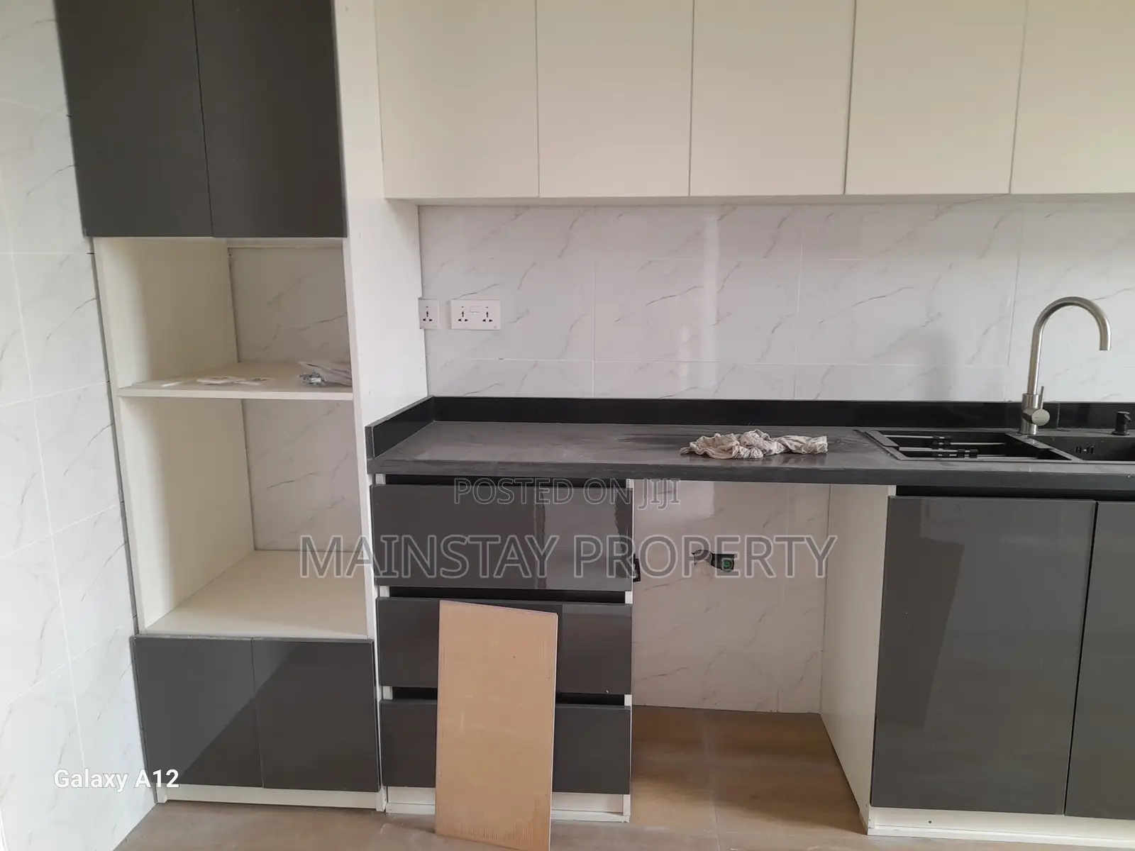 2bdrm Apartment in Mainstay Estates, Airport Residential Area for rent