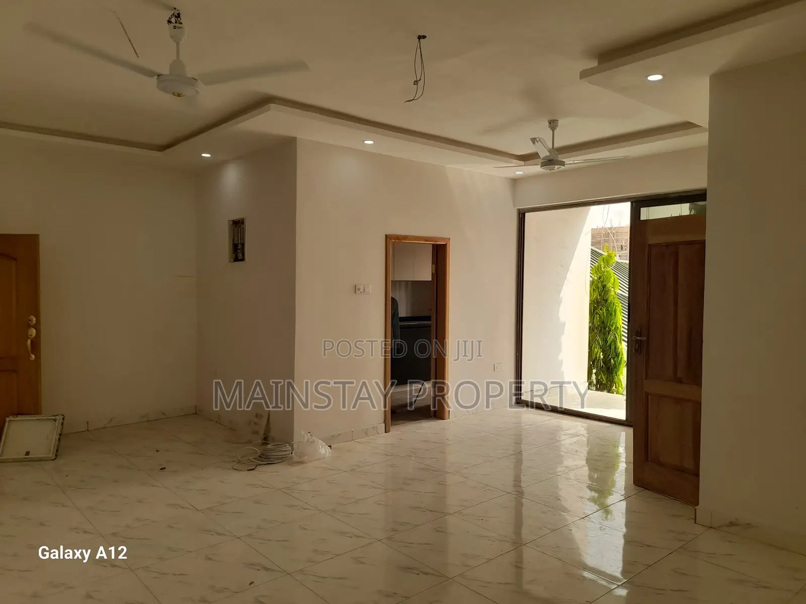 2bdrm Apartment in Mainstay Estates, Airport Residential Area for rent