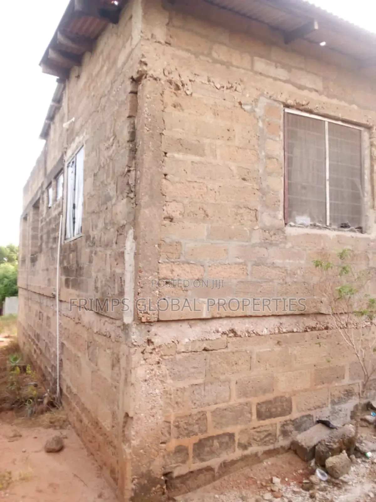 Unroofed 5 Bedrm House for Sale in Anyaa. Fan Milk. Dm