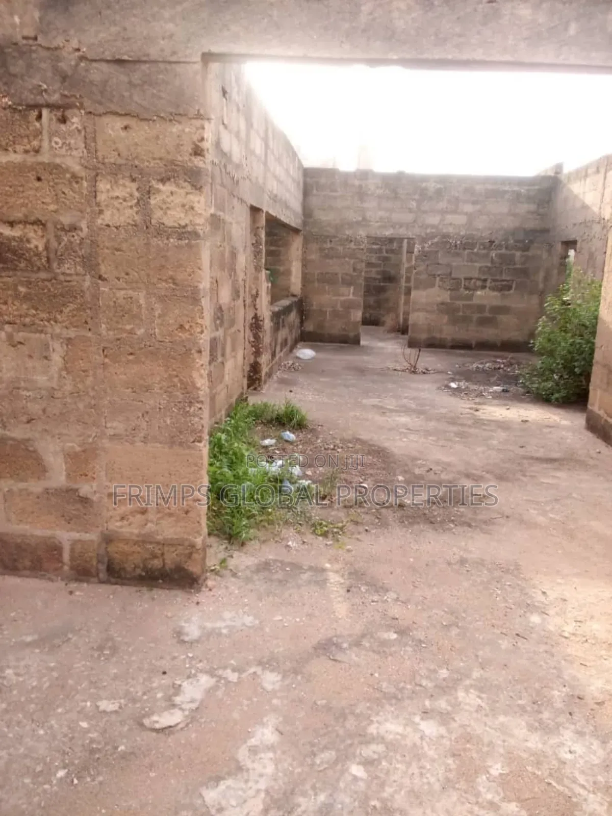 Unroofed 5 Bedrm House for Sale in Anyaa. Fan Milk. Dm