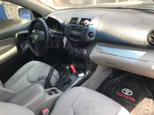 Toyota RAV4 2011 Blue