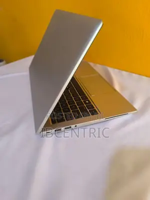 Laptop HP EliteBook 845 G7 8GB AMD Ryzen 3 SSD 256GB