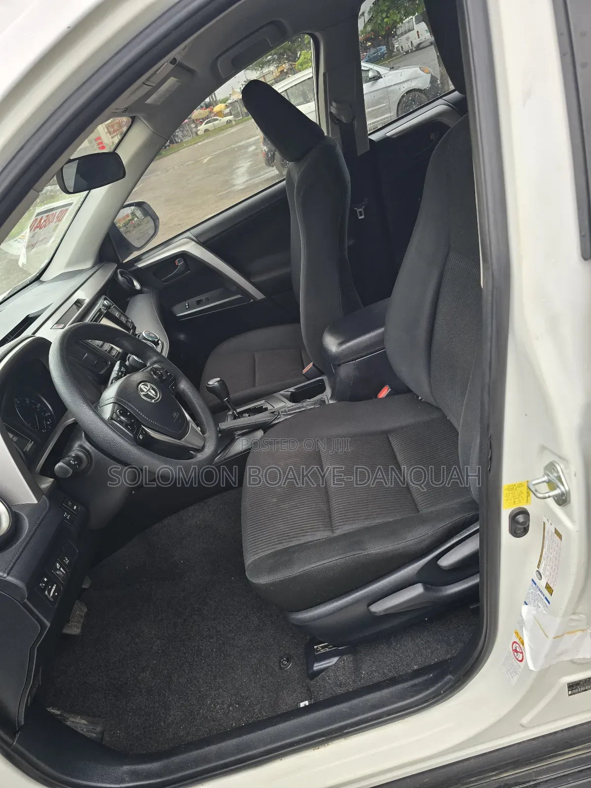 Toyota RAV4 2017 White