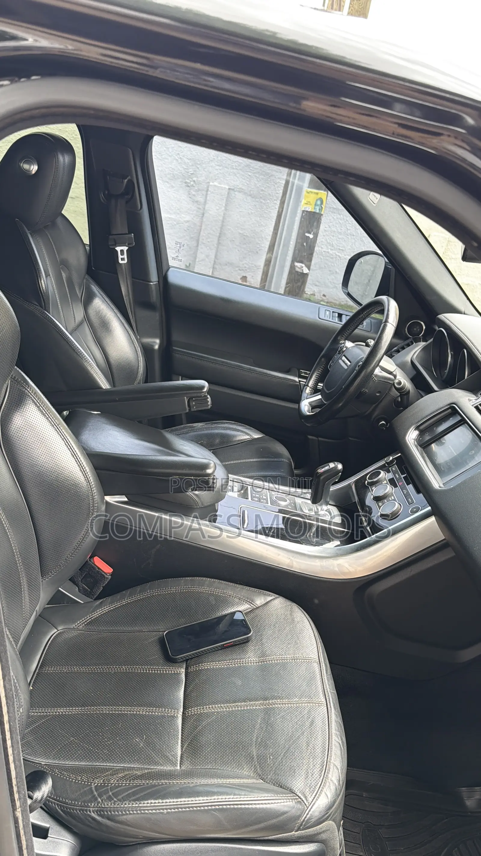 Land Rover Range Rover 3.0L Supercharged HSE 2016 Black