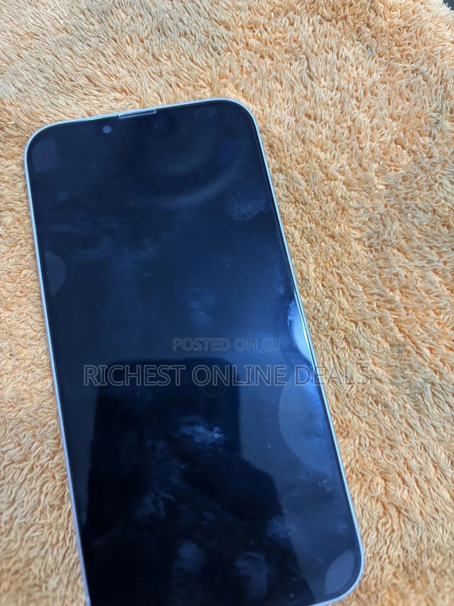 Apple iPhone 13 256 GB White