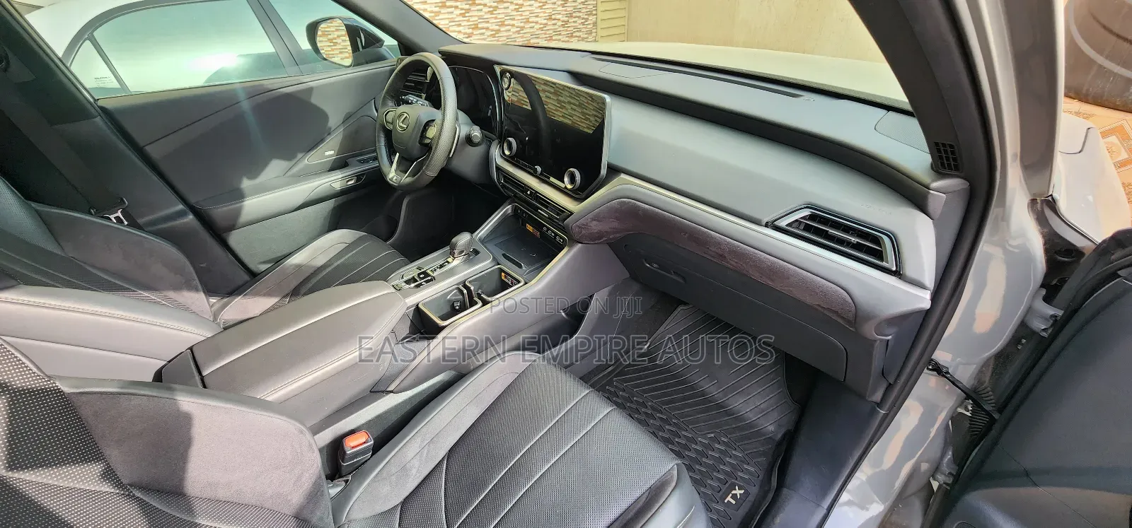 Lexus TX TX 550h+ AWD 2024 Gray