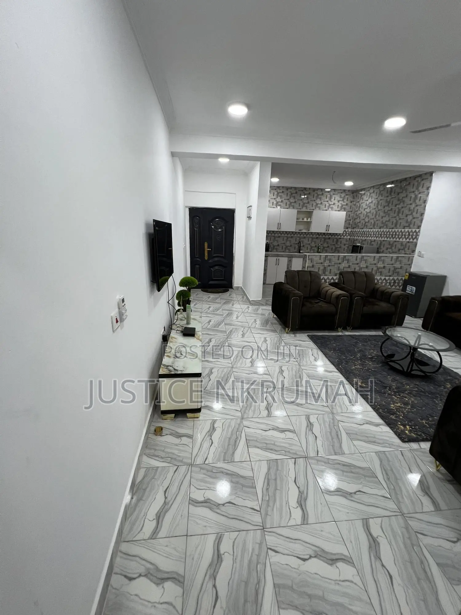 1bdrm Apartment in Mr Justice Estate, Old Barrier for rent