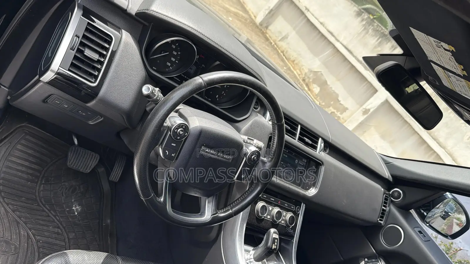 Land Rover Range Rover 3.0L Supercharged HSE 2016 Black