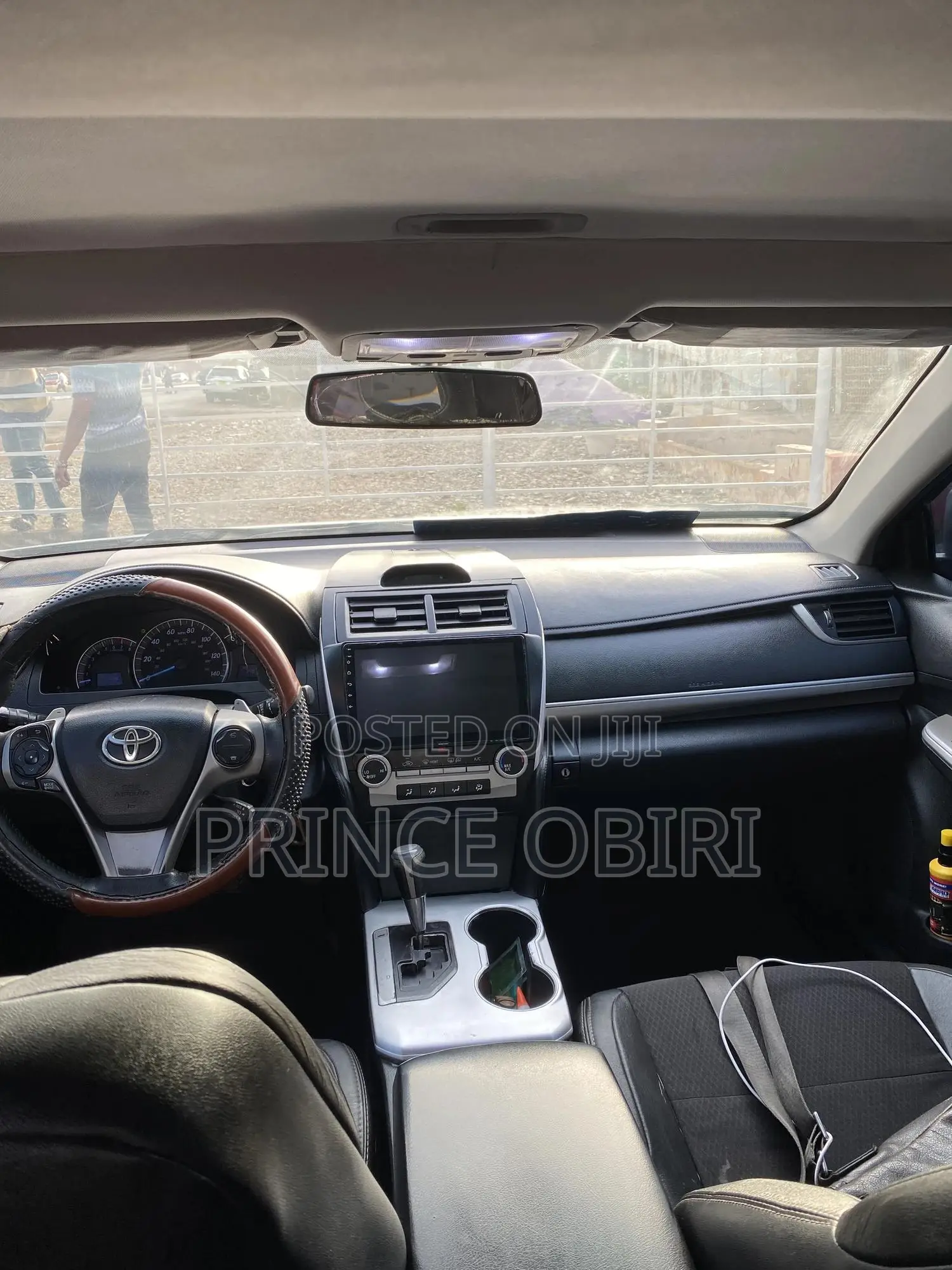 Toyota Camry SE 4dr Sedan (2.5L 4cyl 6A) 2013 Silver