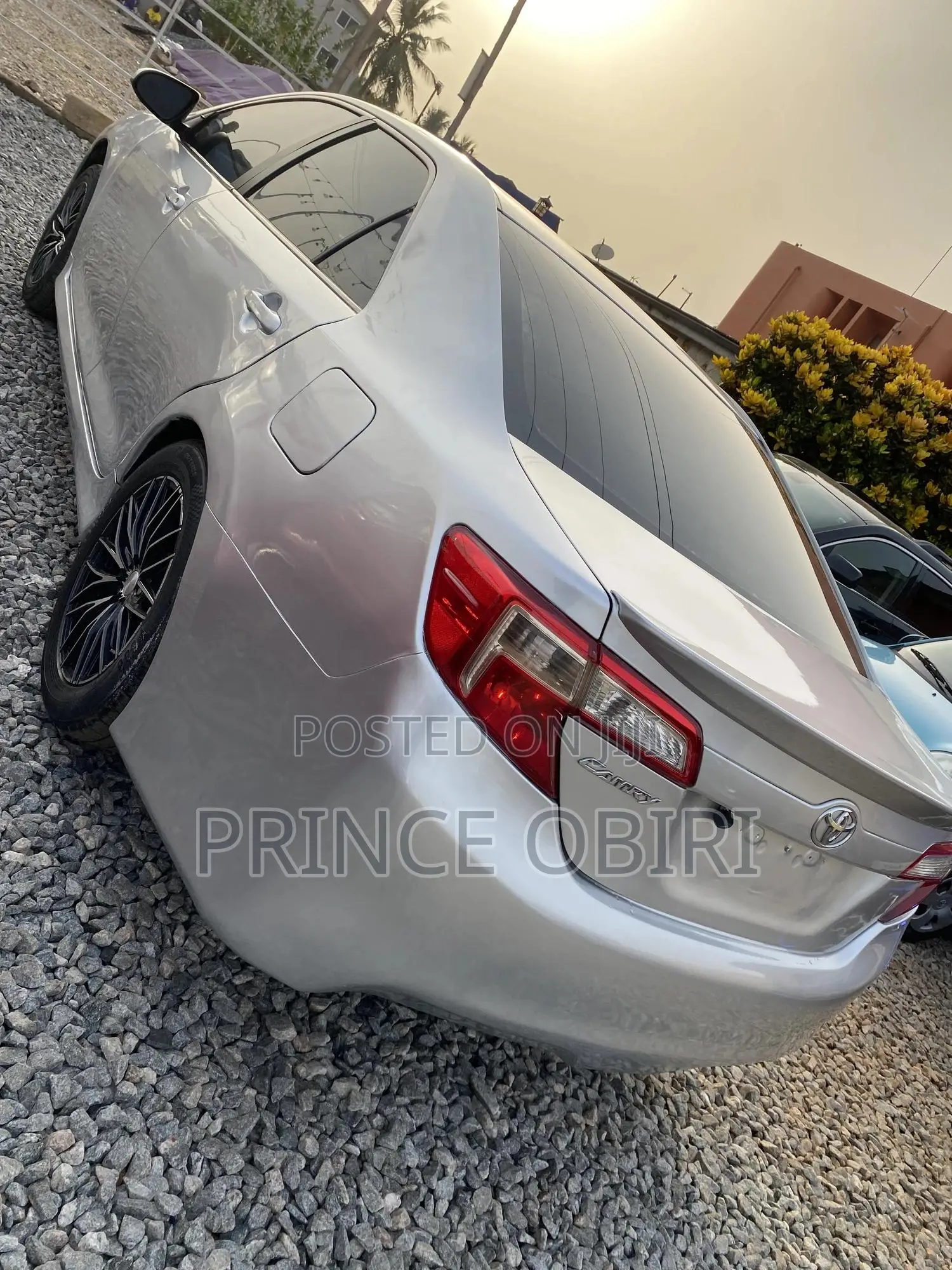 Toyota Camry SE 4dr Sedan (2.5L 4cyl 6A) 2013 Silver
