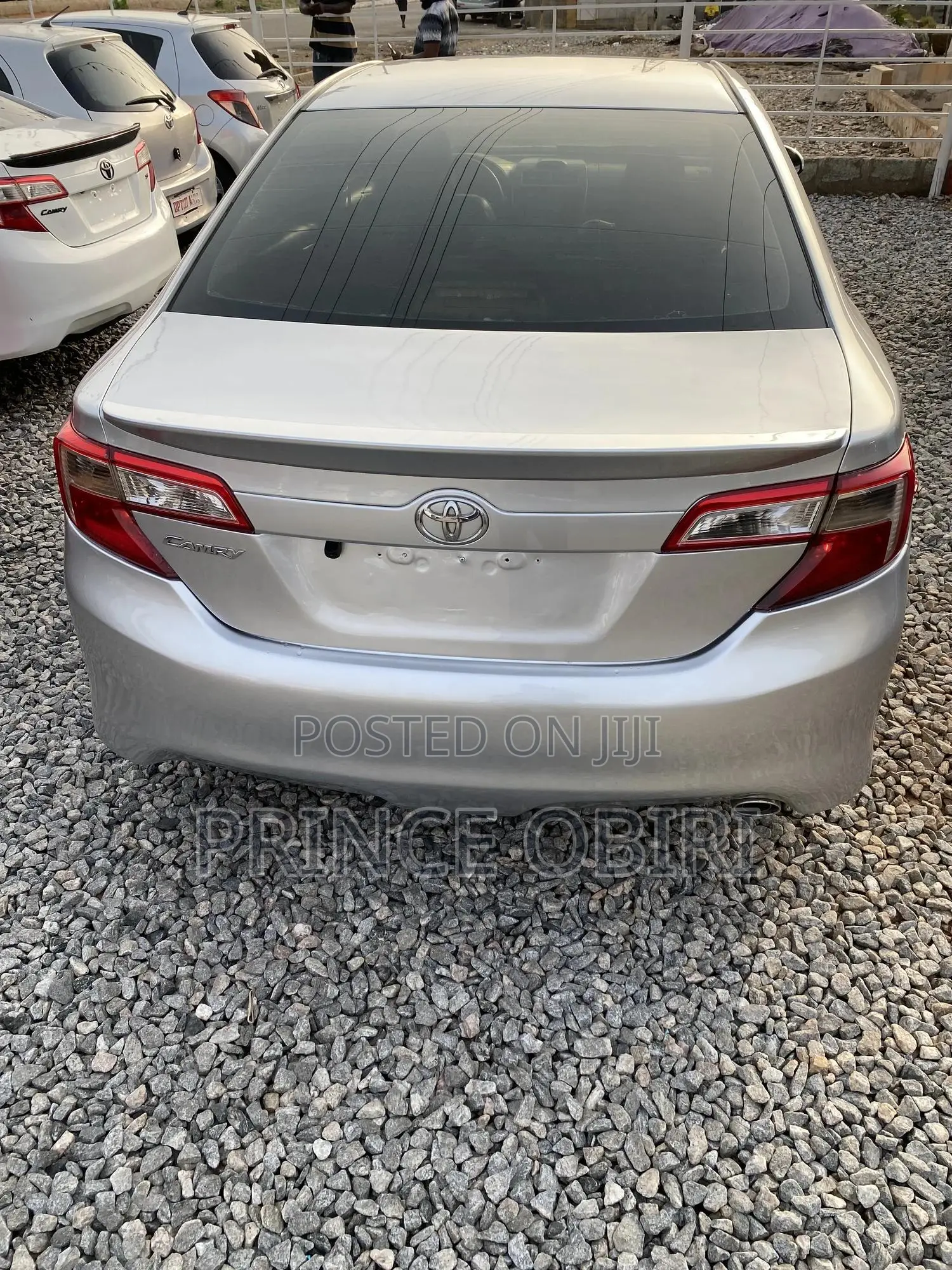 Toyota Camry SE 4dr Sedan (2.5L 4cyl 6A) 2013 Silver