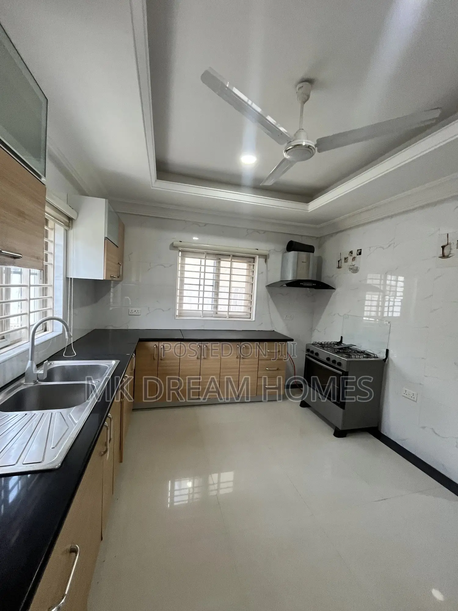 3bdrm House in Paradise Estate for sale